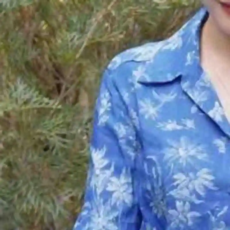 

Women Dress 2023 Summer New V-neck Ruffled Plant Print Waist Dress