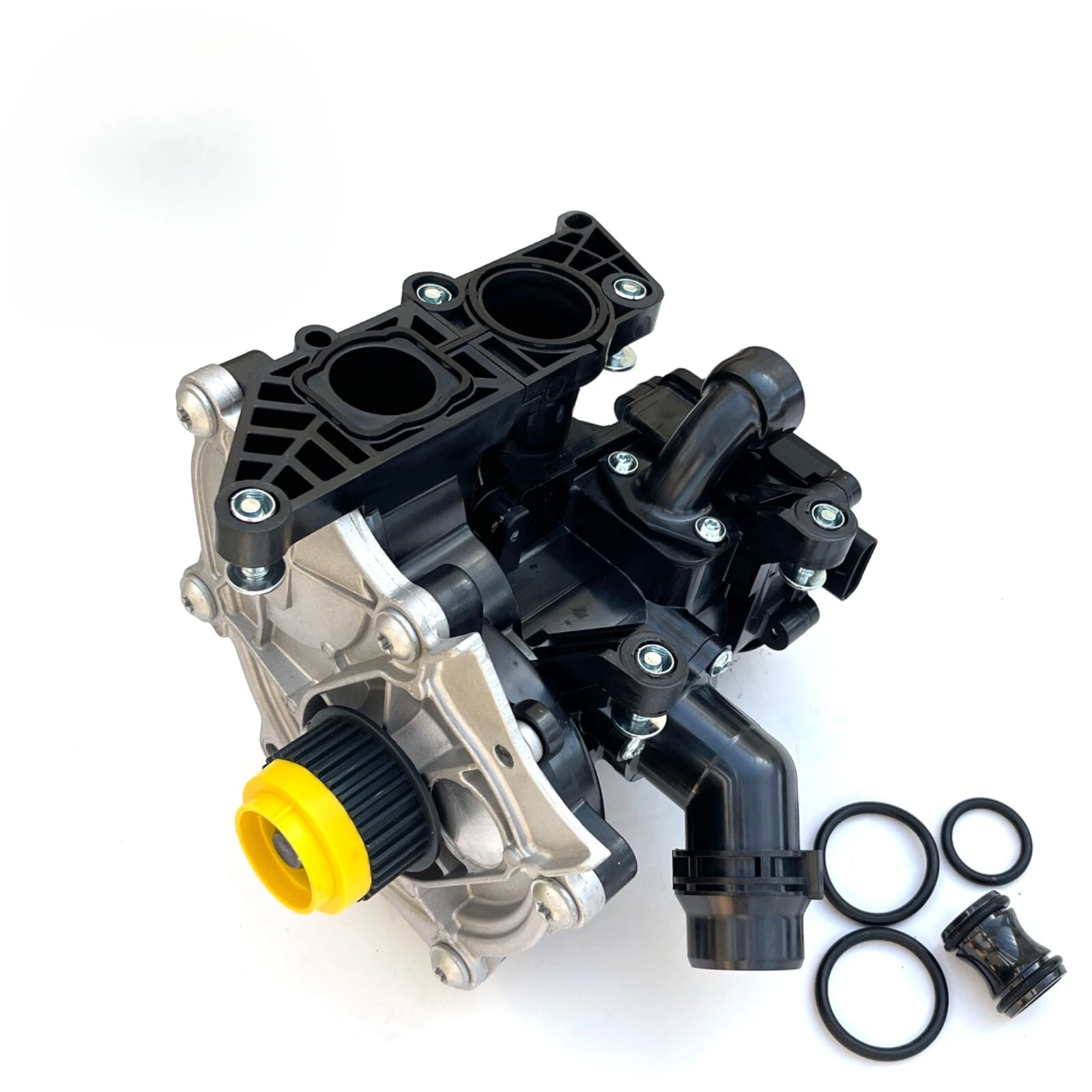 Фото Водяной насос и термостат для VW Golf Mk7 GTI и 2.0 R 06L121111H / 06L121111P №1