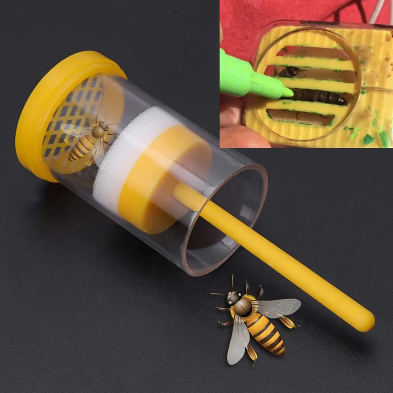 

1Pc Bee Queen Marker Bottle Bee Mark Cage Plastic One Handed Marking Catcher with Plunger Plush Garden Beekeeping Tools