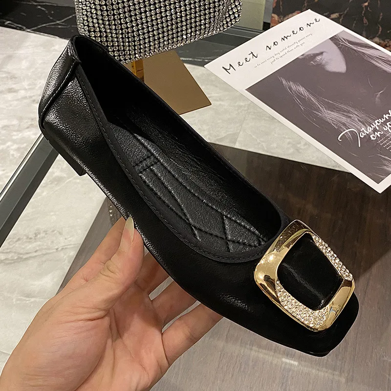 Good Quality Big Size 44 Square Toe Flat Shoes For Women Slip on Ladies