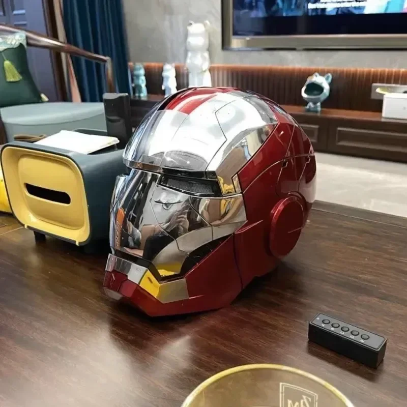 

Лидер продаж, автомат для шлема Marvel Железный человек 1/1 Mk5, дистанционное и Голосовое управление, автоматический шлем для Железного человека со светодиодной подсветкой, подарок для мальчиков