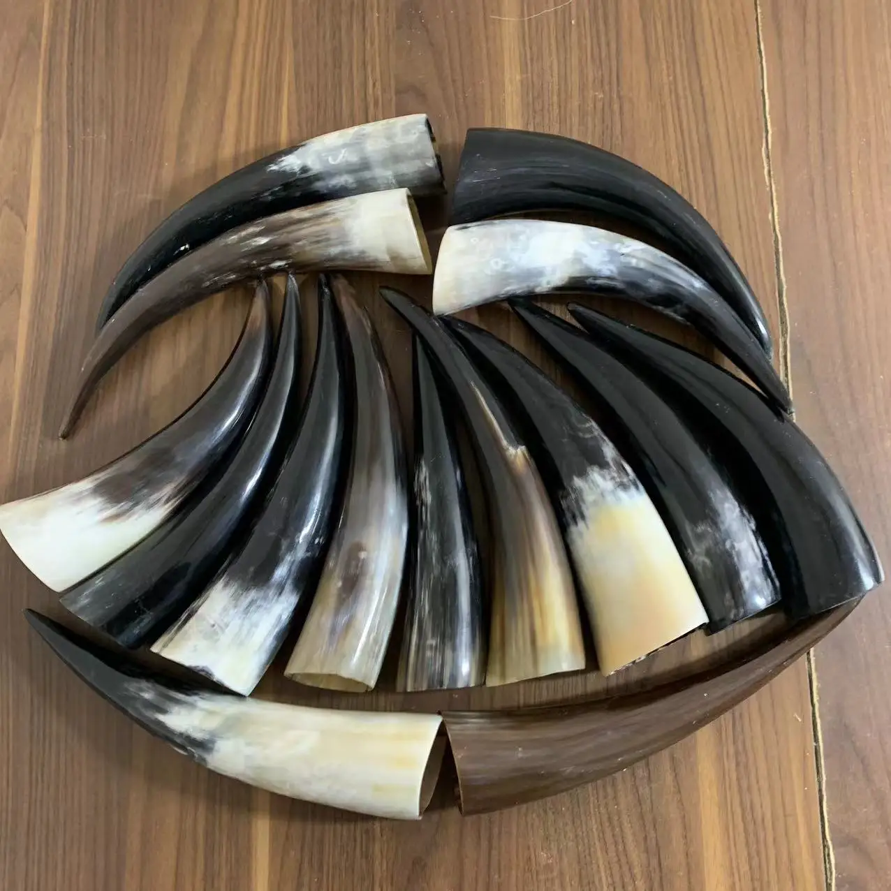 

Роговая трубка для скрапбукинговой терапии