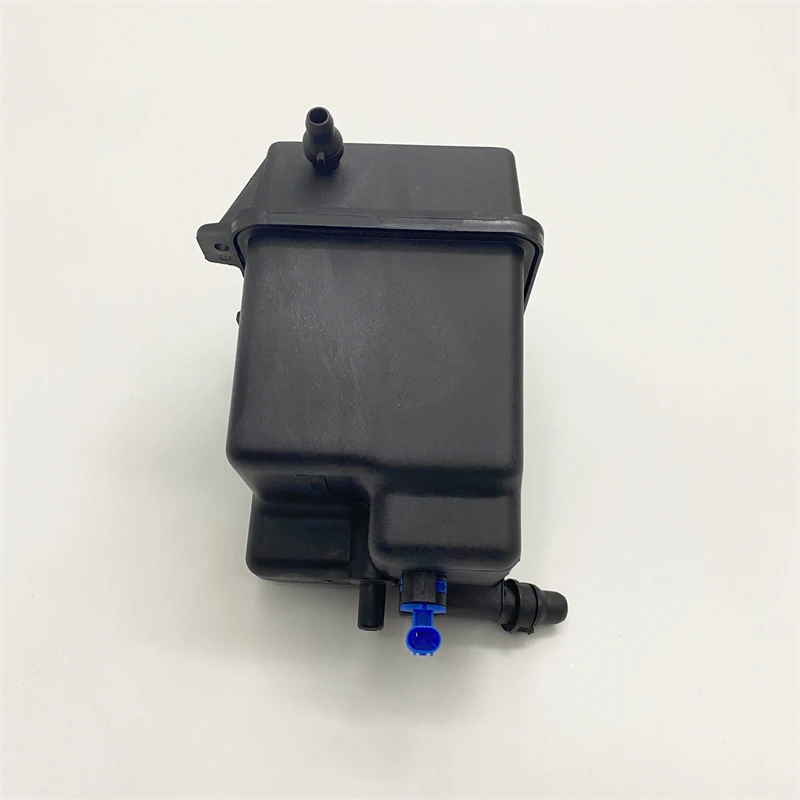 стц 17137501959 Автомобильные детали Система охлаждения Радиатор Расширительный бак