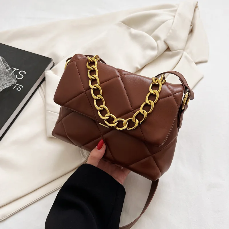 

Korean Simple Thick Chain Fashion Crossbody Women's Bag 2022 New French Style Small Versatile Rhombic One Shoulder Small Bag