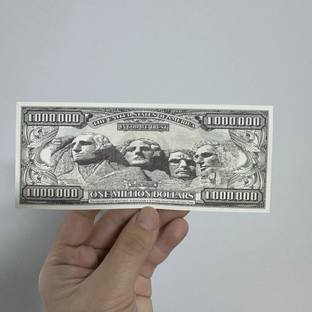 

Коллекция банкнот "Статуя Свободы"