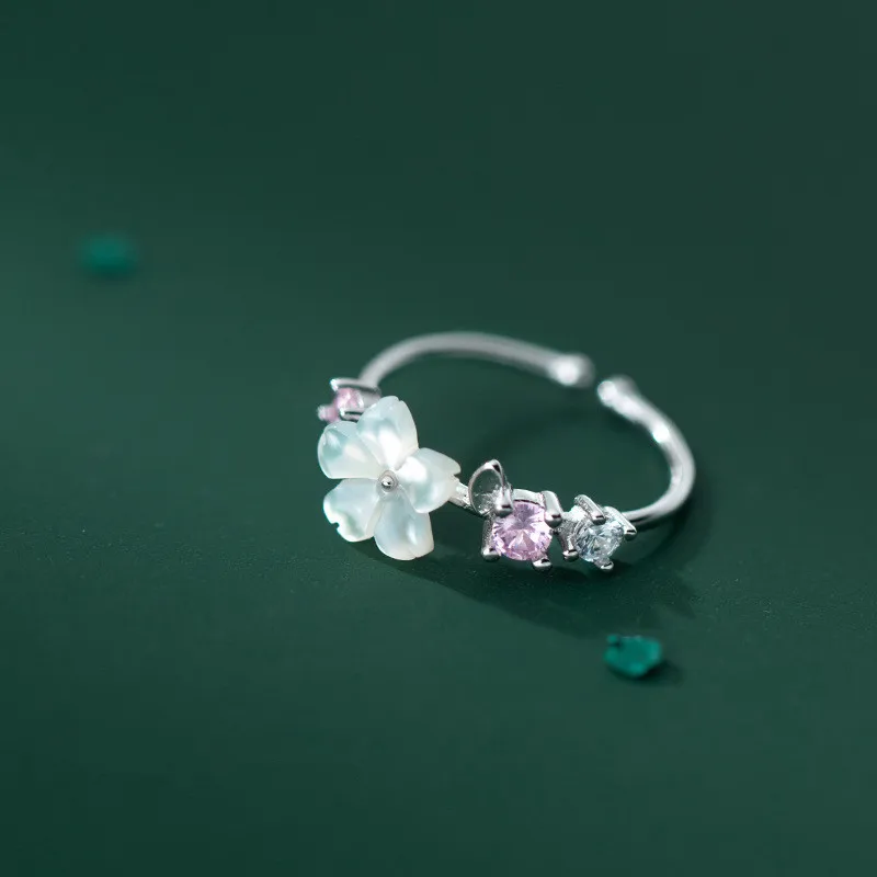 

Женское регулируемое вечерние ЦО из серебра 100% пробы, с цирконом