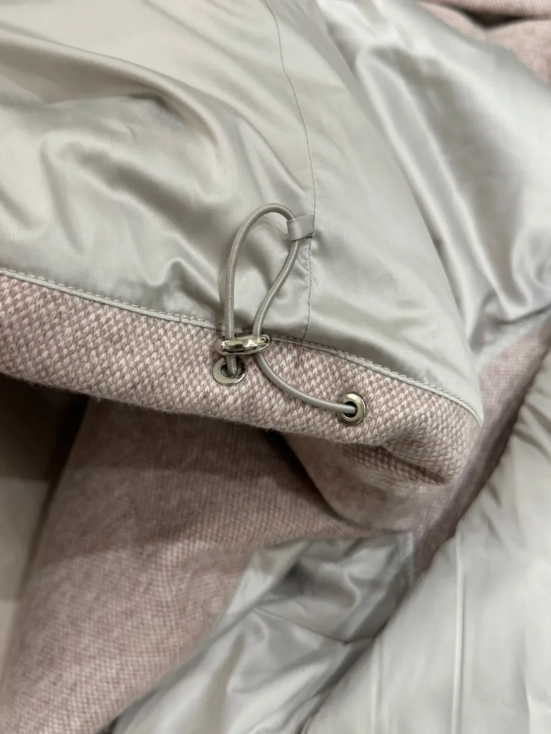 Зимняя женская куртка B * C с кожаной отделкой и капюшоном однобортный