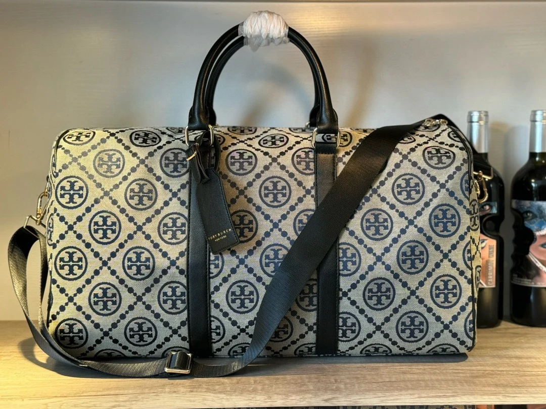 Женская большая сумка с принтом Louis Vuitton