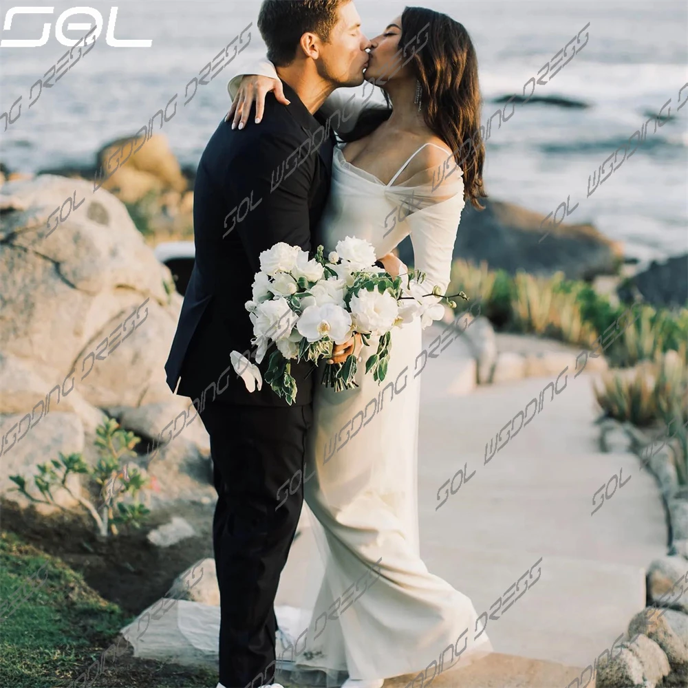 Рисунок 6 - Женское свадебное платье с длинным рукавом