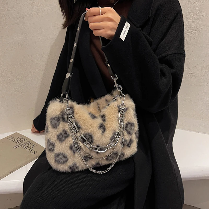 

Повседневные Плюшевые Женские сумки через плечо, простые Плюшевые Ручные женские сумки на плечо с геометрическим узором и цепочкой на молн...