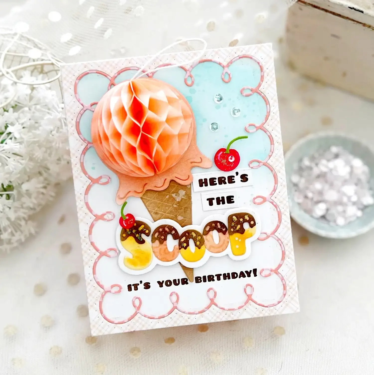 Новые поступления апреля сотовые шарики строительные украшения тиснение шаблон