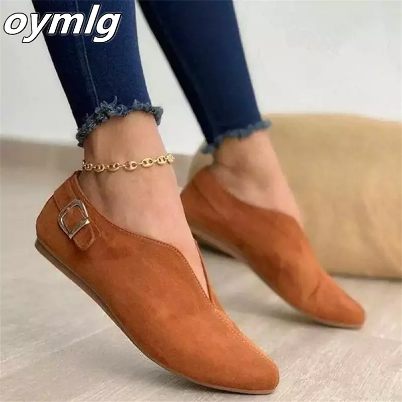 

Flat large shoes 2023 spring and autumn new round suede low top sleeve foot casual buckle women's single shoes