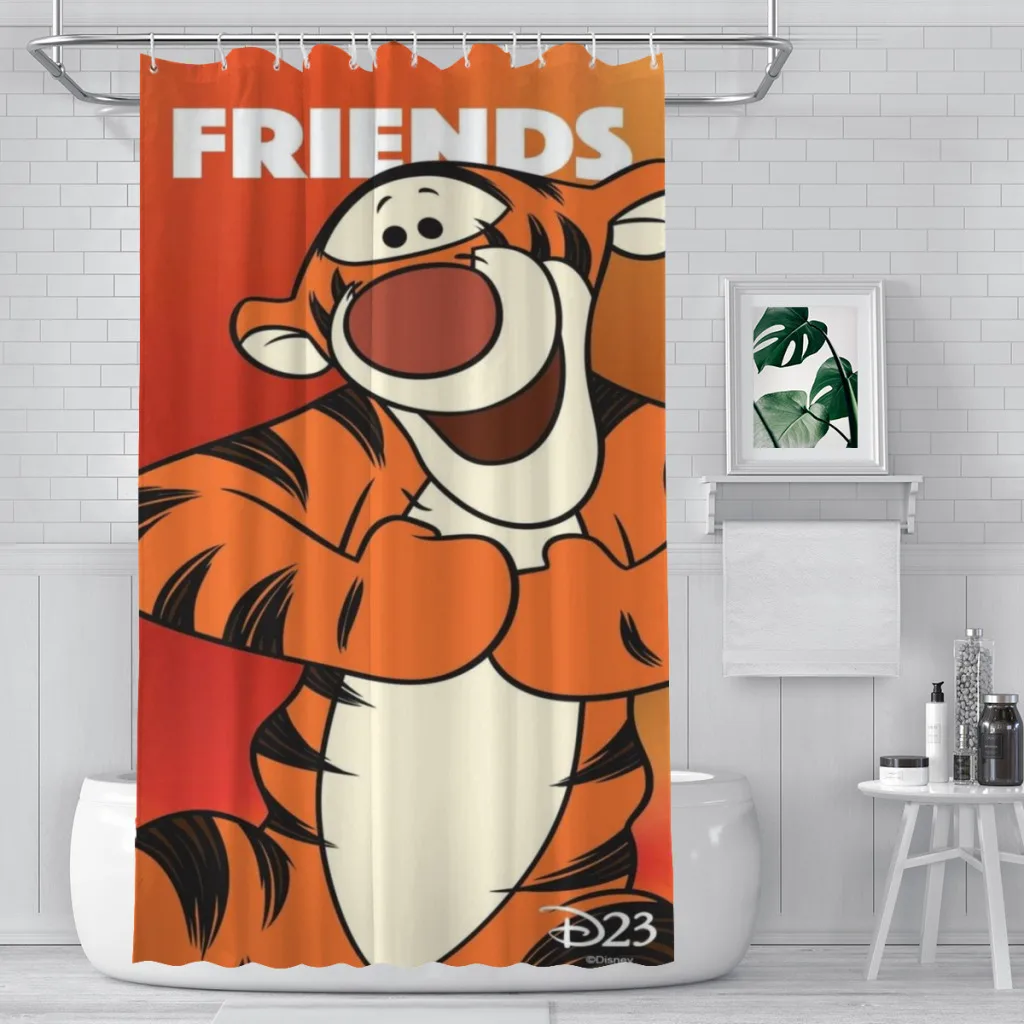 Душевая занавеска Винни-пух и ветер Ландшафтная для ванной с крючками