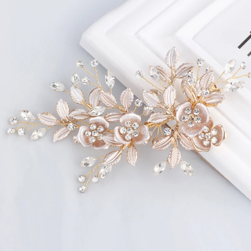 

2022 Korean version of the bridal hairpin wedding alloy jewelry headwear fashion rhinestone comb bridal pearl hair comb