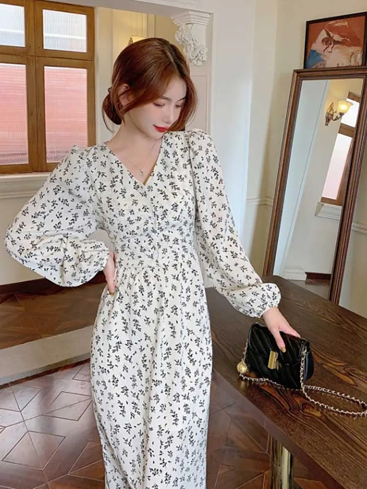 

Dress for Women Summer Designer Robes Floral Long Sleeve V-Neck Women's Dresses 2022 Fashion Simiple Elegant Female Vestidos