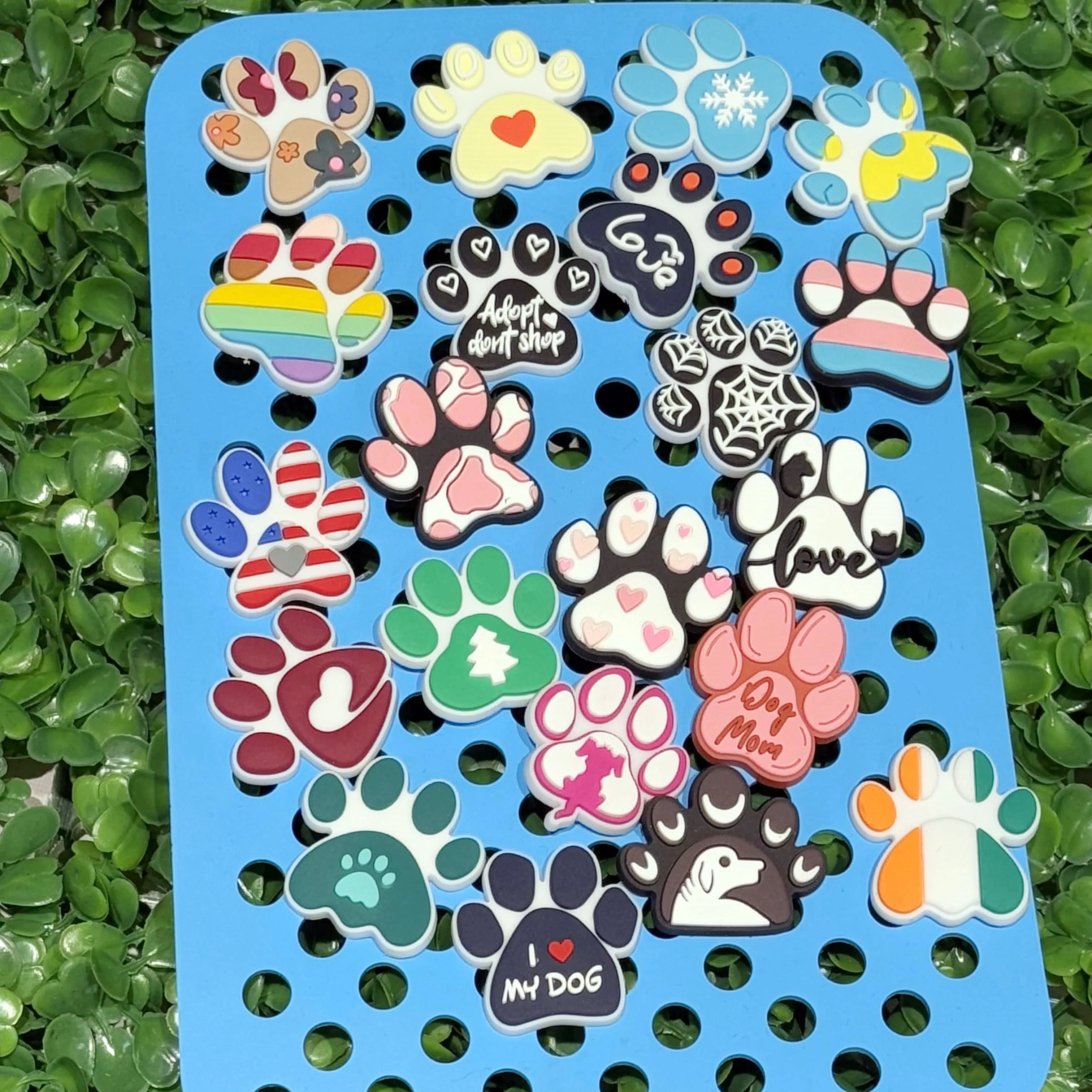 1-21 шт. сандалии из ПВХ с рисунком следа лапы собаки и мамы подвески для обуви