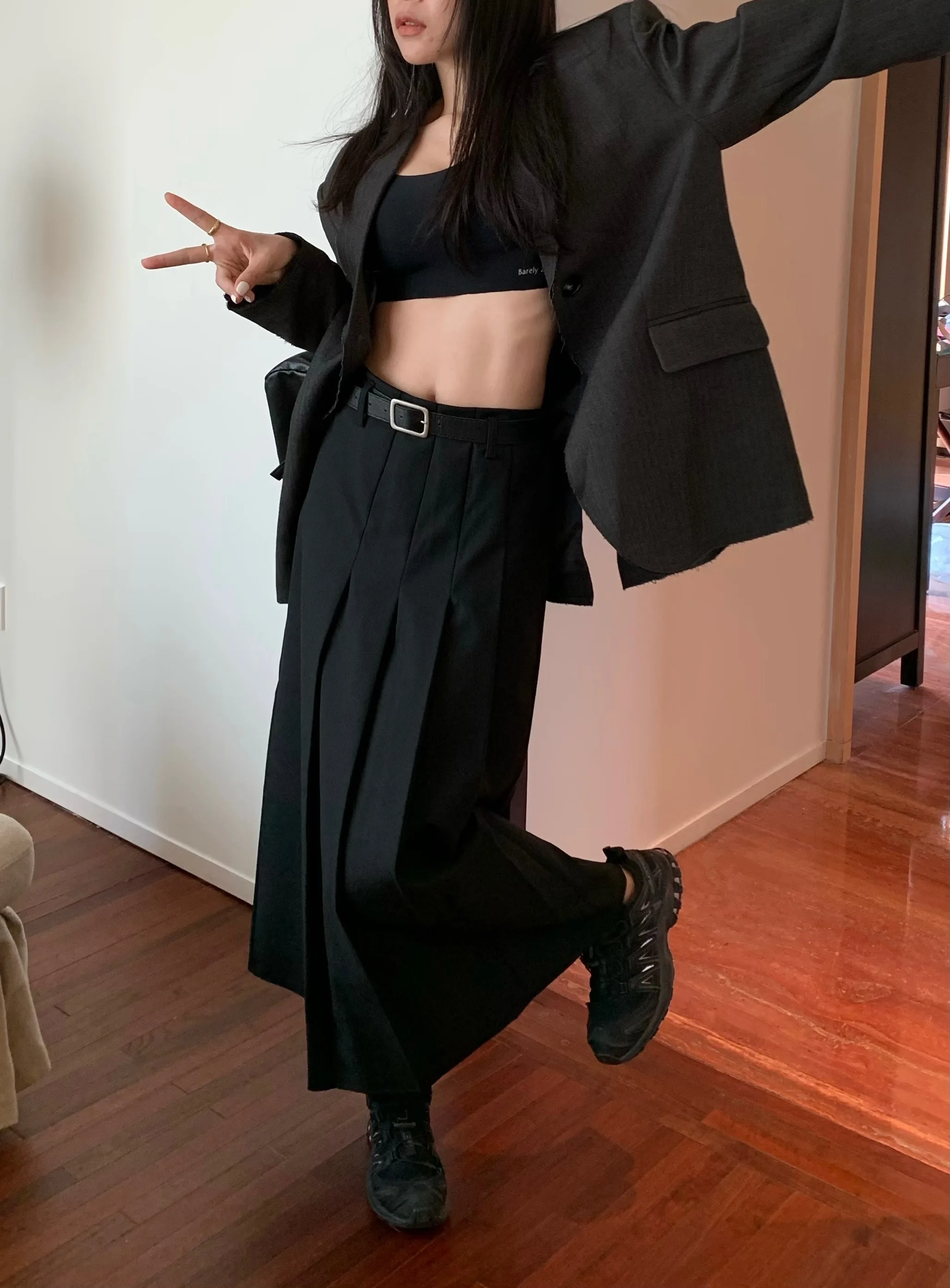 Серая юбка с высокой талией женская летняя Новинка 2024 необычная длинная