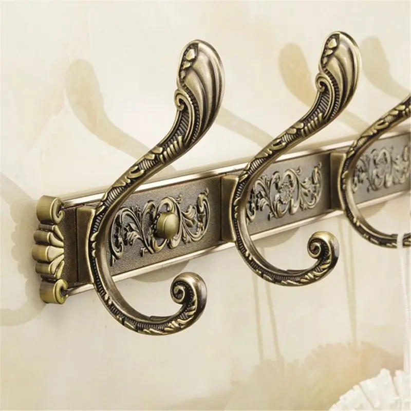 

Wall Mounted Hat Hanger Luxury Antique Robe Holder Wall Organizer Hooks