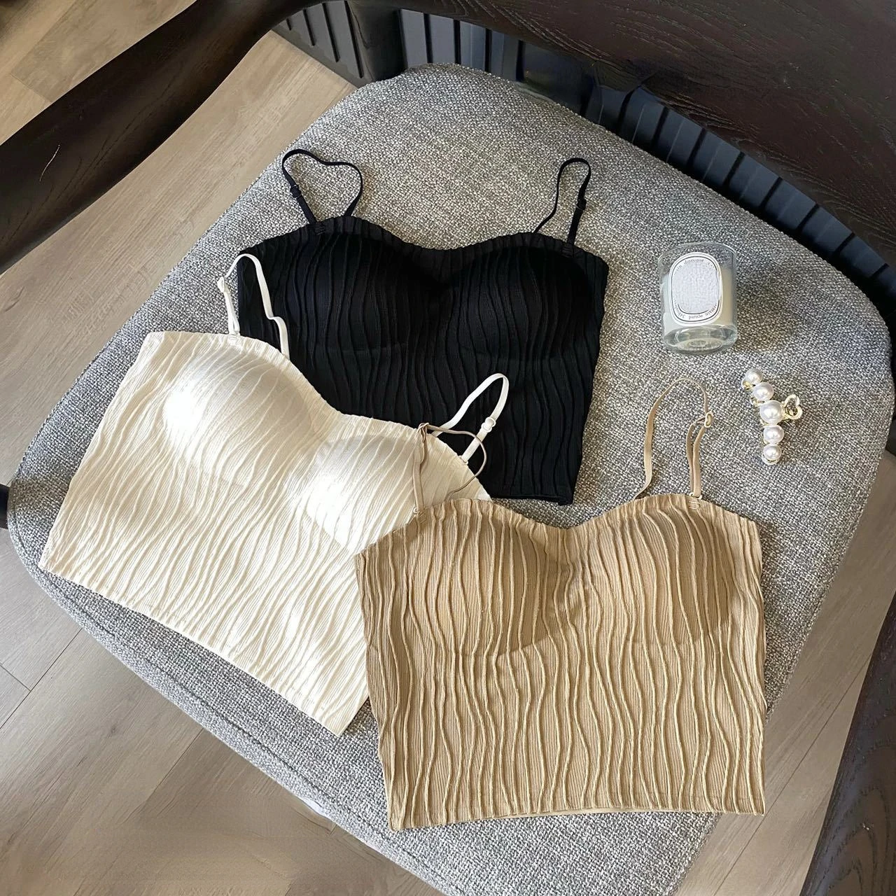 

Summer ripple ice silk suspenders sexy women's bra seamless bra no steel rim women's camisole underwear solid color vest bra