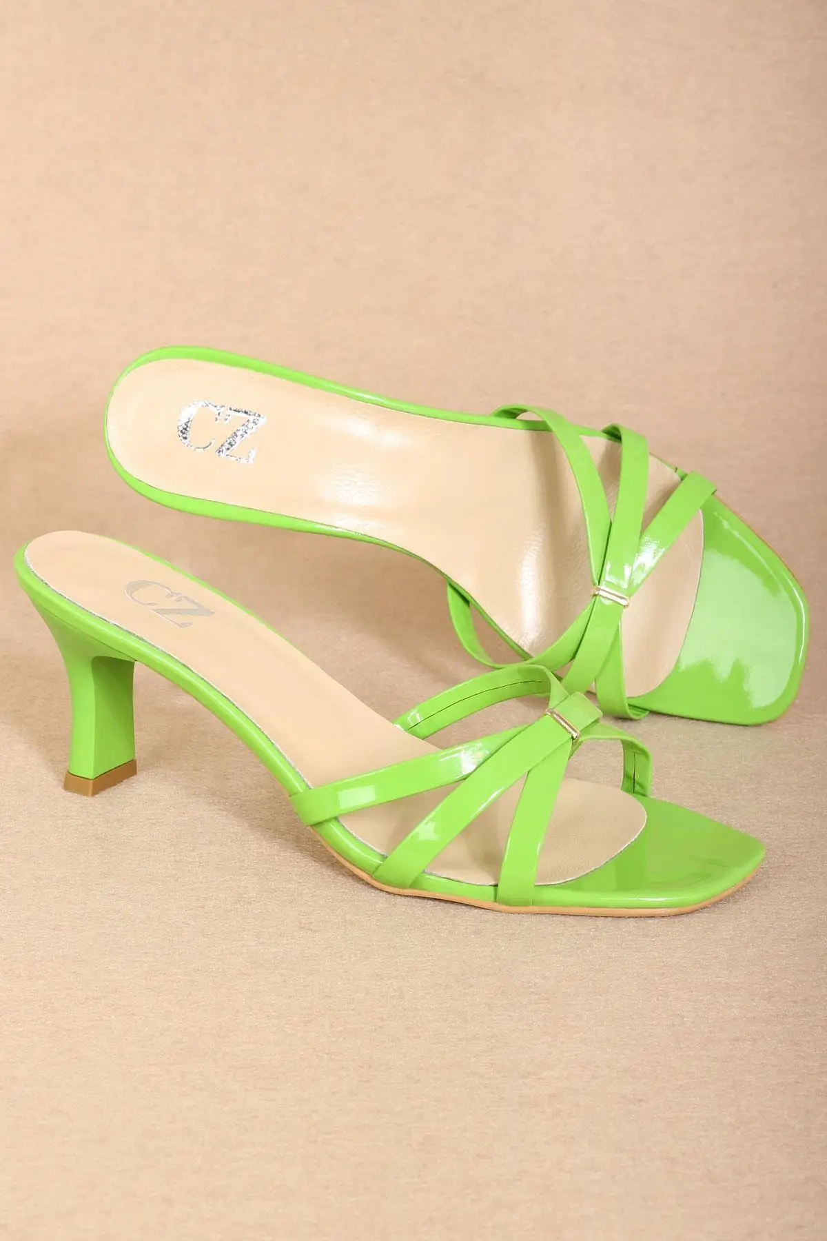 

Genuine Leather Women 'S Slippers Thin Belt Women 'S High-Heeled Sandals