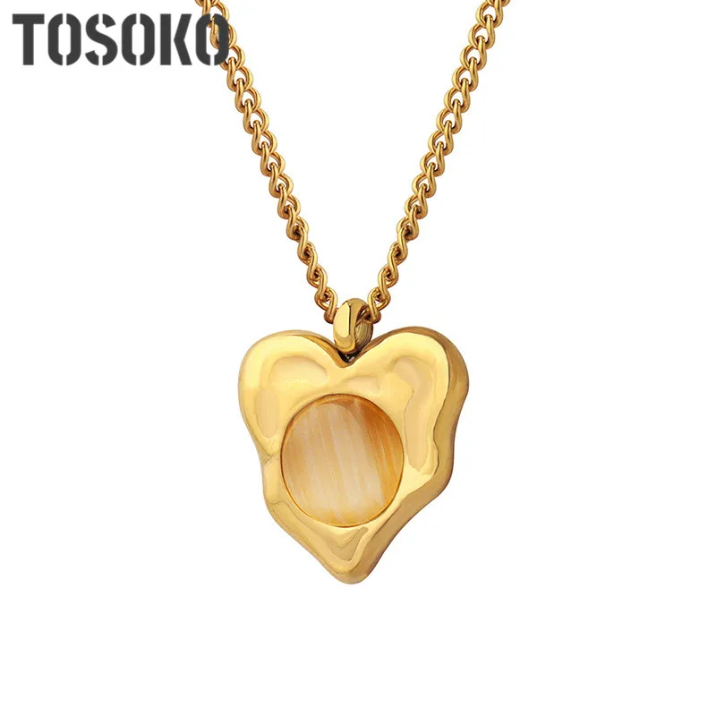 

TOSOKO Stainless Steel Jewelry Heart Shaped Inlaid Opal Pendant Necklace Women's Elegant Collarbone Chain BSP463