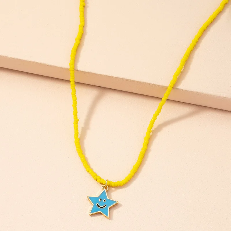 

2022 New Fashion Design Blue Smile Star Pendant Necklaces For Women Colorful Yellow Beads Strand Necklace Female Choker Jewelry