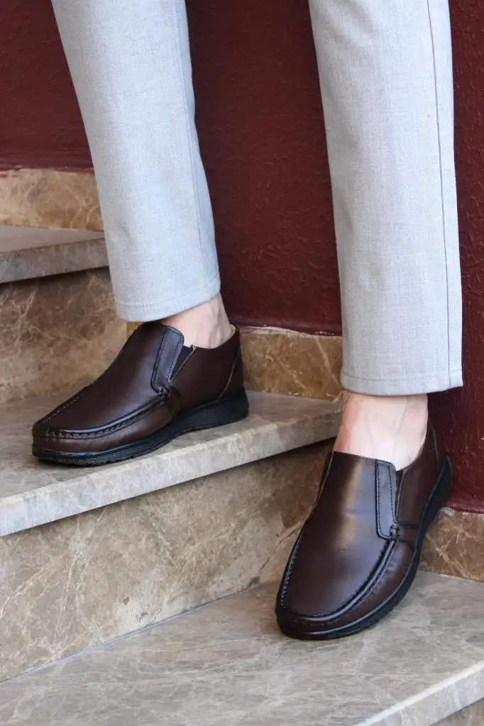 

Genuine Leather Men Loafers Shoes 628 MA08