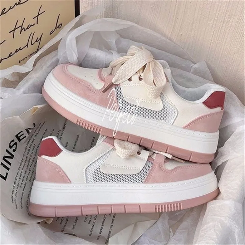 Маленькая белая женская обувь 2024 новый уникальный дизайн универсальная