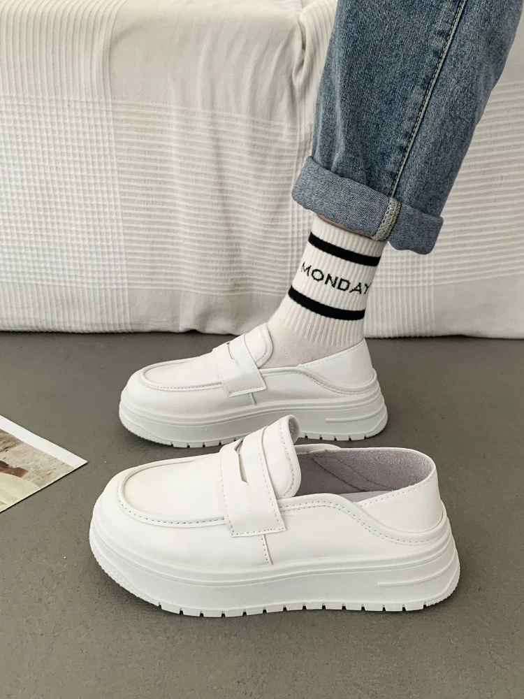 

Casual Woman Shoe Soft Shallow Mouth Female Footwear White Sneakers Round Toe Slip-on Small Nurse Dress Slip On Breathable Fabri