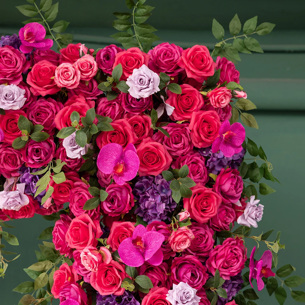 Композиция из искусственных цветов украшение для свадебного мероприятия