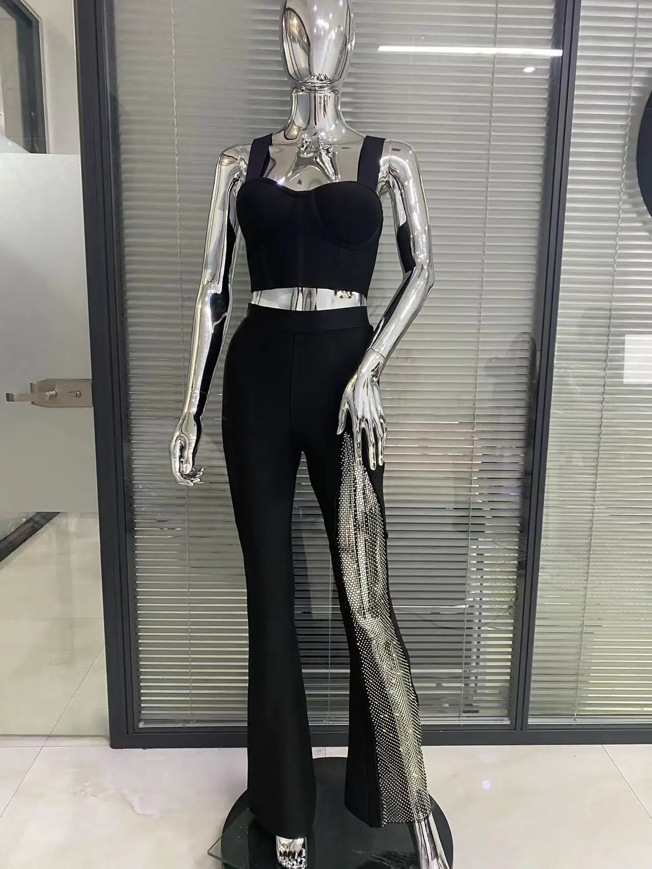 

Fashion Sexy Bodycon Bandage Crop Top Long Pant 2 Piece Sets Women Outfit Elegante Birthday Evening Cocktail Party Pantalones