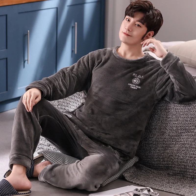 

2022 Winter Pajama Clothes Suit Sleeve Thick Pyjamas Flannel Korean Velvet Long Loose Homewear Men Coral Warm Sets for Sleepwear