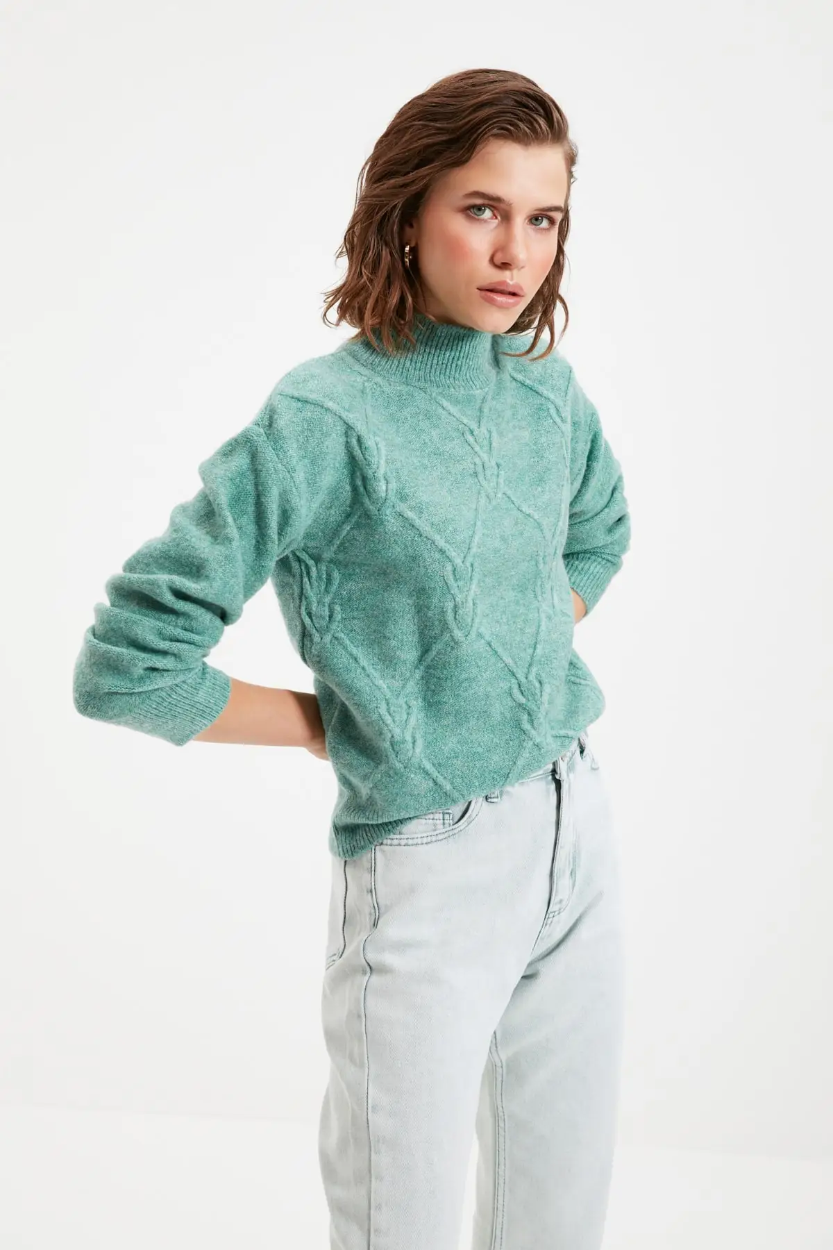 

Trendyol Upright Collar Knitwear Sweater TWOAW22KZ0984