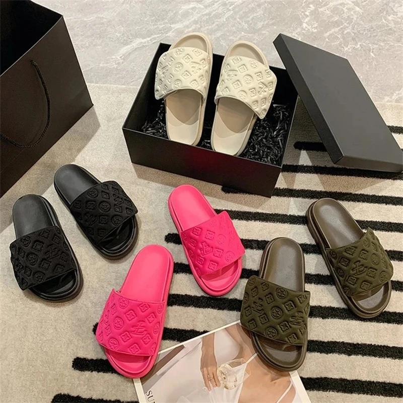 Warrior 2023Luxury Cloud Slipper Summer Thick Sole Shoes Flat Platform Sandals Women Height Increase Leisure Flats Pillow Slides