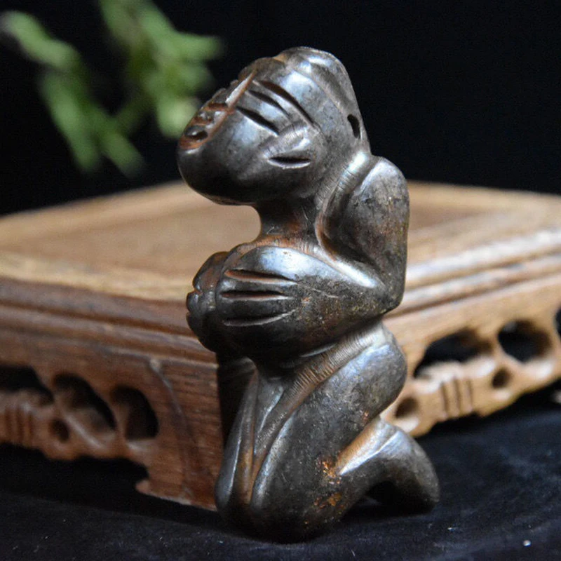 Архаиз китайской хуншанской культуры нефрита может поглощать магнитную черную