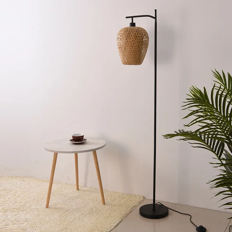Напольная Лампа ручной работы из ротанга в американском стиле для гостиницы