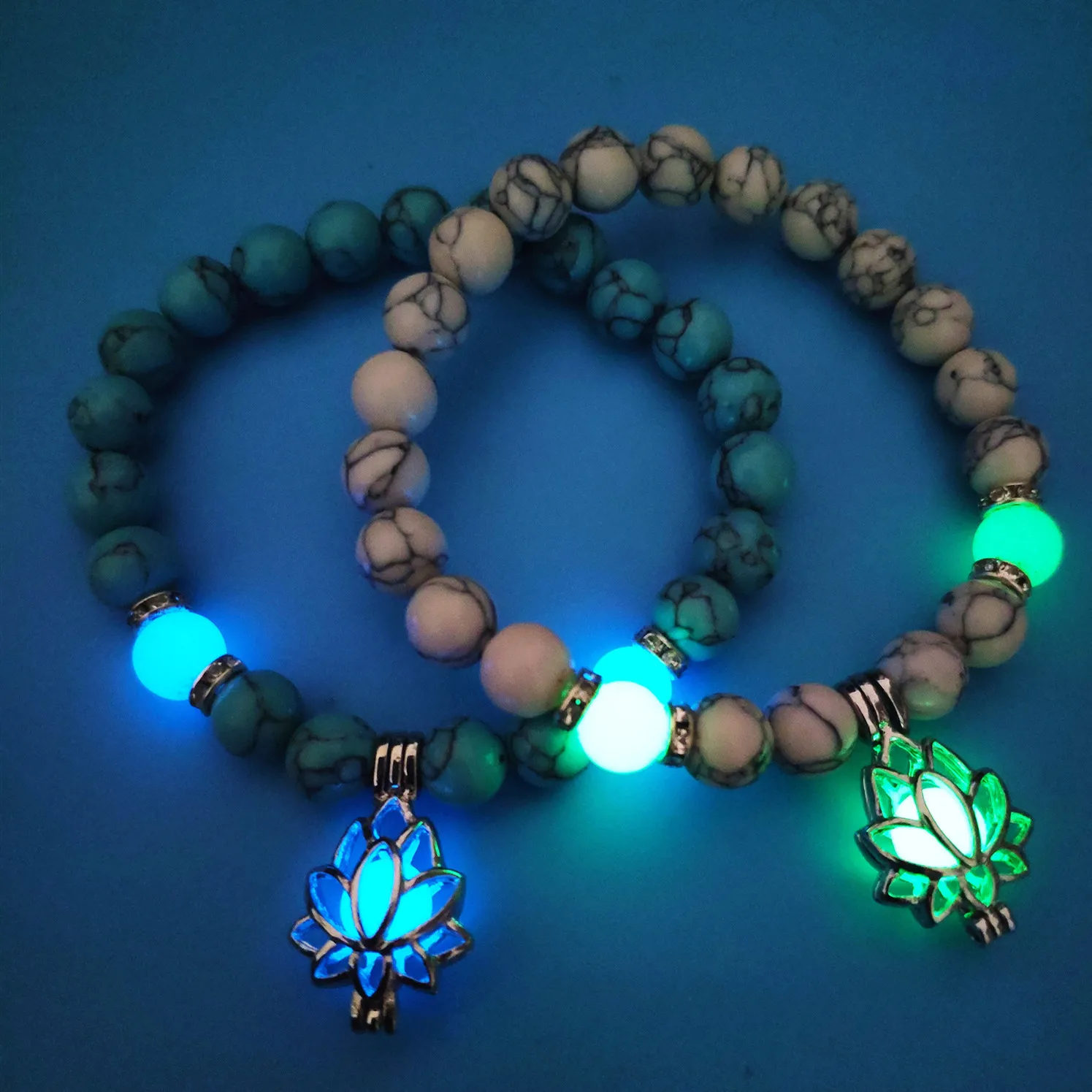 

Fashion Turquoise Beaded Hand String Yoga Energy Luminous Lotus Pendant Sanskrit Bracelet Men's and Women's Lucky Jewelry