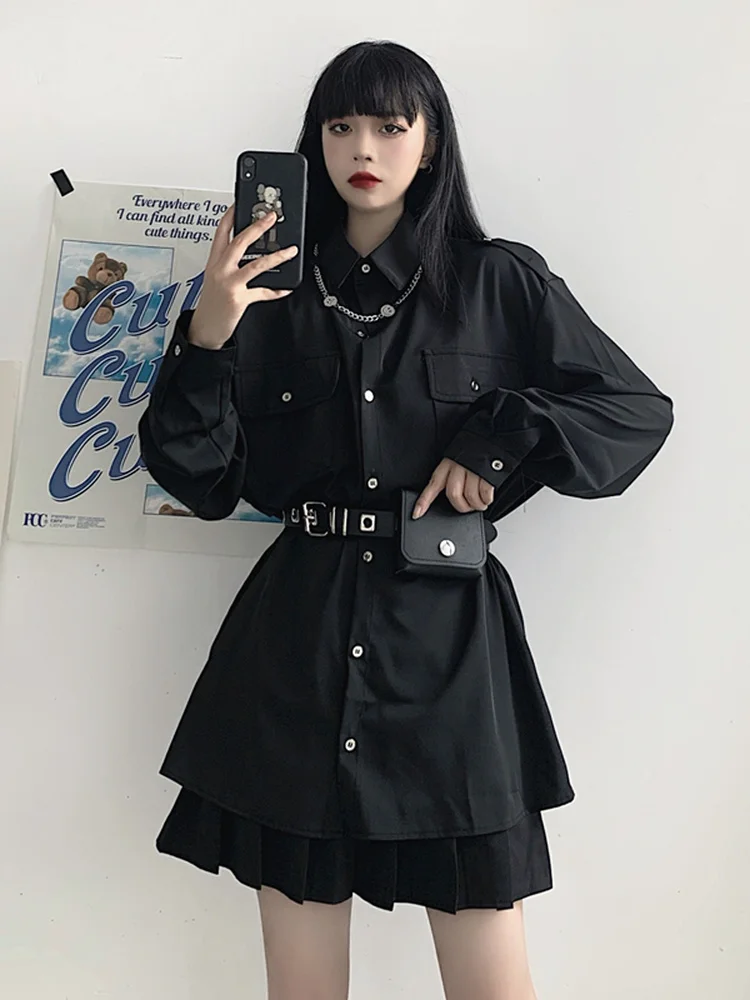 Женская блузка с длинным рукавом и поясом в готическом стиле |