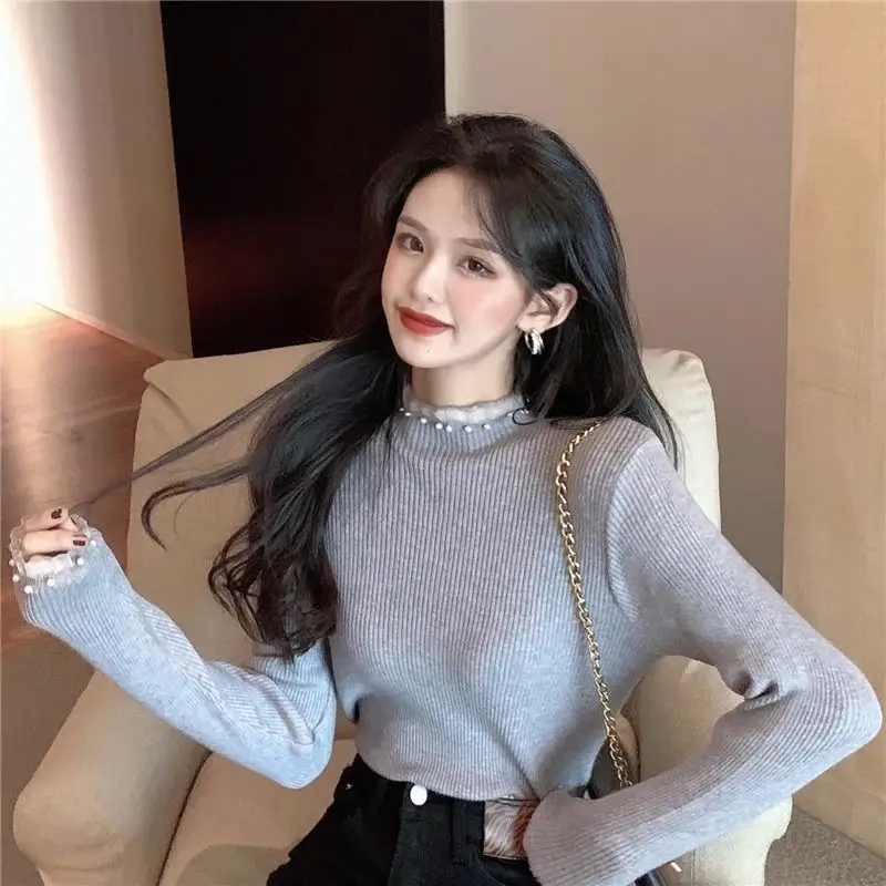 Новый женский свитер с полувысоким воротником и нижним слоем кружевной вязаный