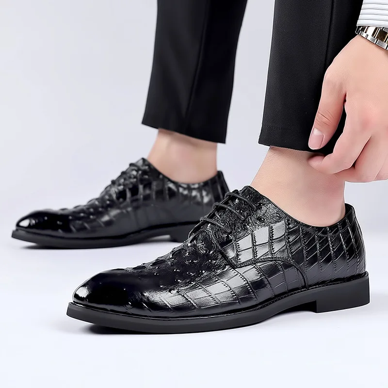 

Men's Leather Shoes New British Embossed Men's Shoes Business Dress Derby Shoes Leather Pointed Lace up Leather Shoes for Men