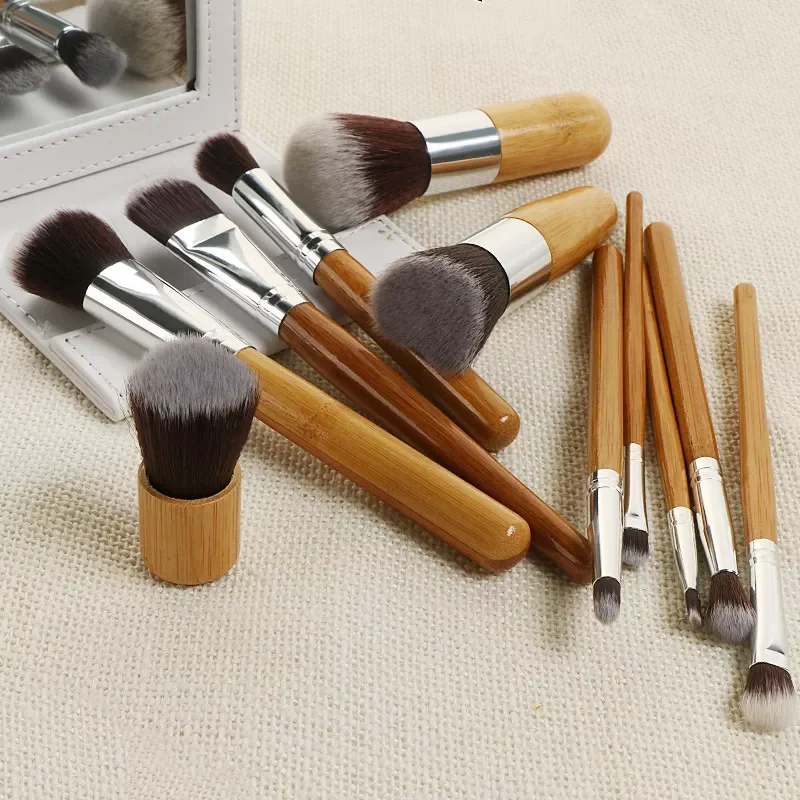 

NEW2023 Premium quality popular professional bamboo material air brush makeup 4 in 1 make up brushes for travel