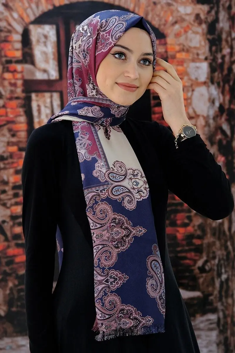 

Patterned cotton shawl Muslim Fashion Custom Printed Hijab Turkey Production Quality Fabric