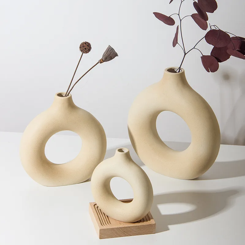 

Ceramic Vase Donuts Flower Pot Nordic Circular Hollow Home Decor Accessories Office Desktop Living Room Art Ornaments Gift