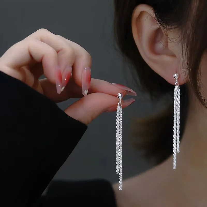 

Sky Star Super Sparkling Tassel Earrings for Women 2023 New Network Red Round Face Show Thin Earline Long Earrings