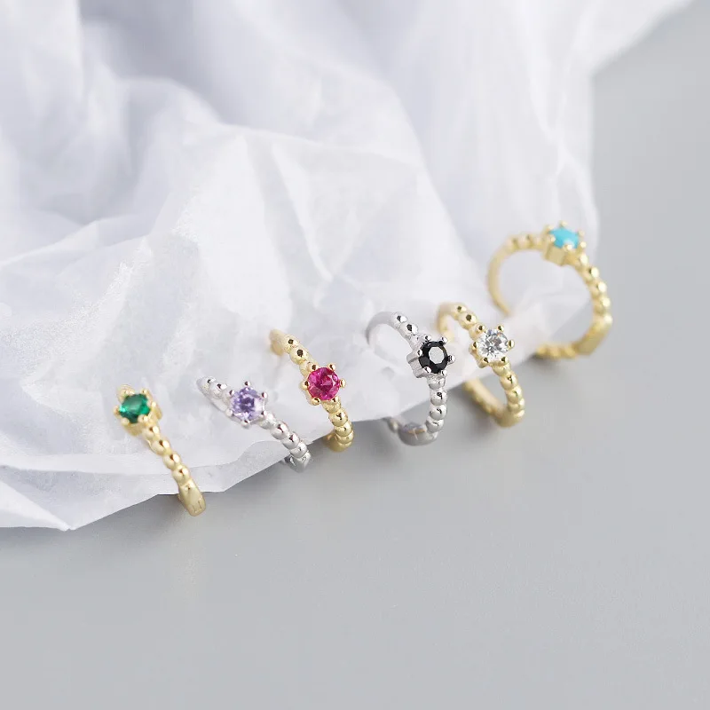 Женские серьги-гвоздики из серебра 925 пробы с фианитом