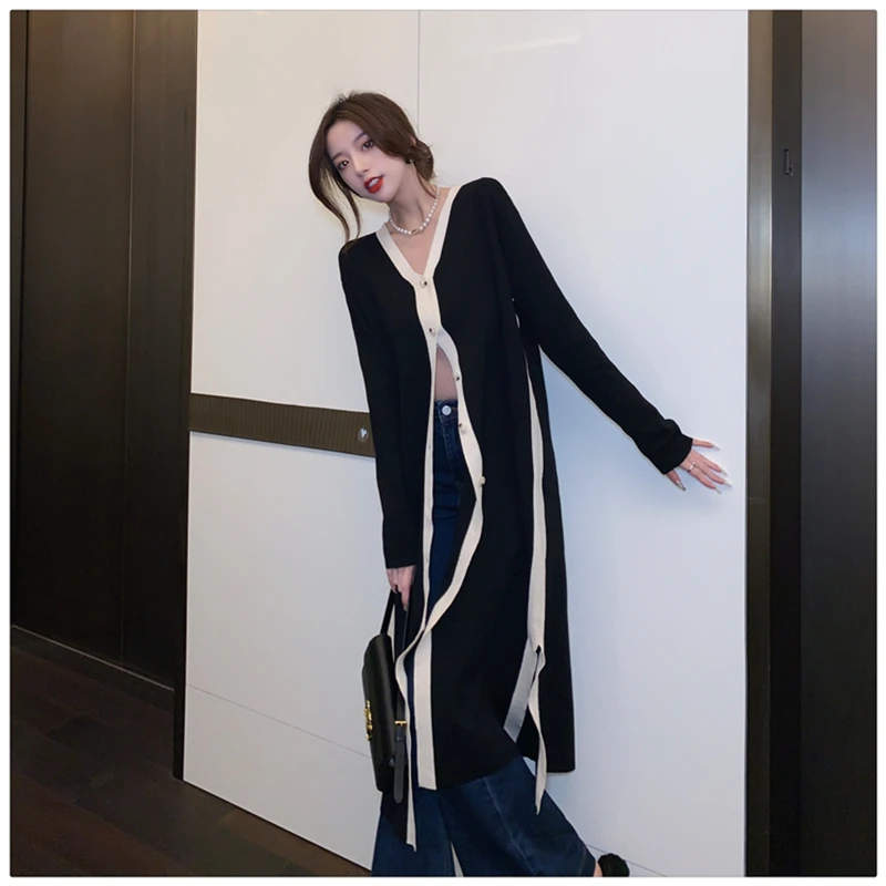 

2022 Autumn Winter New Light Familiar Color Contrast Fashion V-Neck Ladies Temperament Waist Warm Knitted Dress