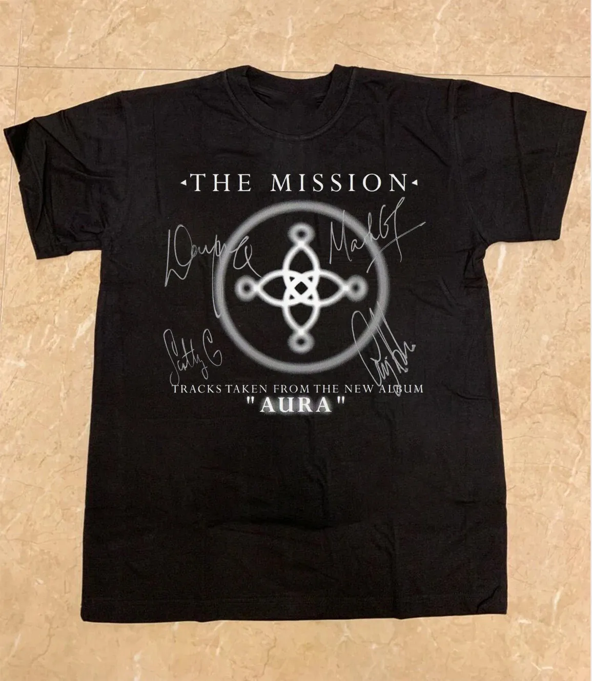 Фото Футболка The Mission – Aura Album and Signature, полноразмерная, S-5XL №1