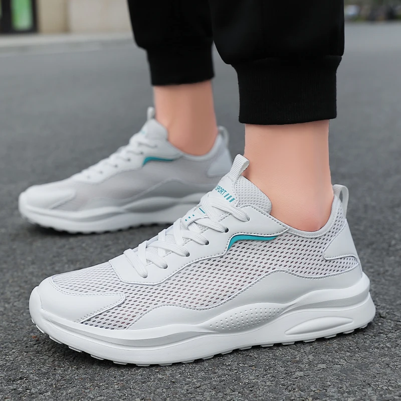 New Large Size 39-46 Ultra-light Men Shoes Mesh Breathable Summer Running Shoes for Men Non-slip Outdoor Walking Leisure Shoes