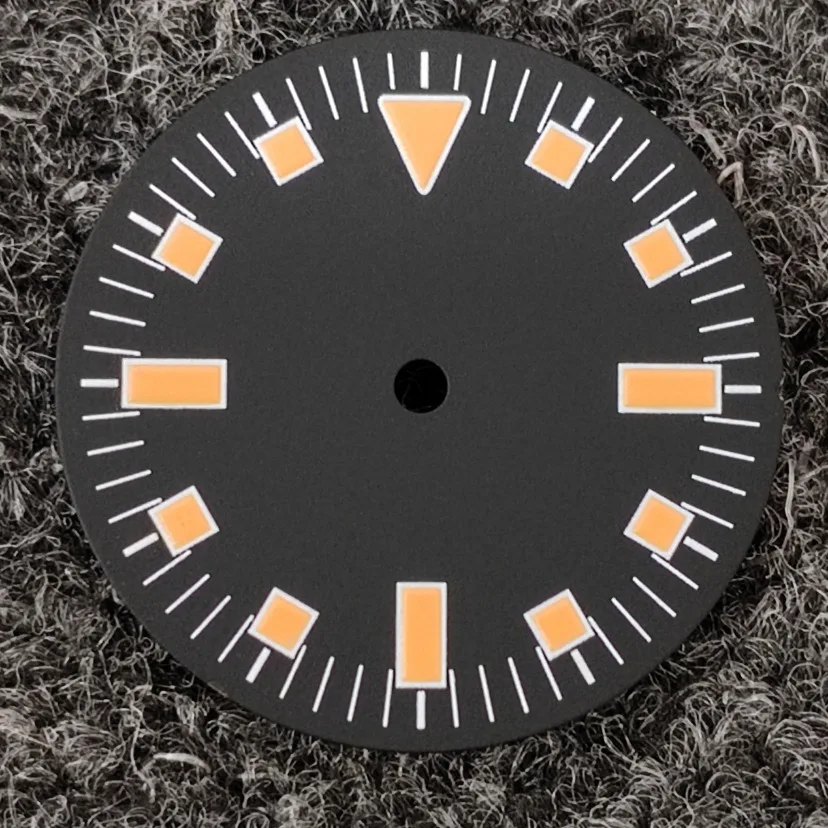 

Watch Accessories 28.5mm Vintage Black Dial NO Logo Green Luminous Dial For NH35 NH36 4R Movement