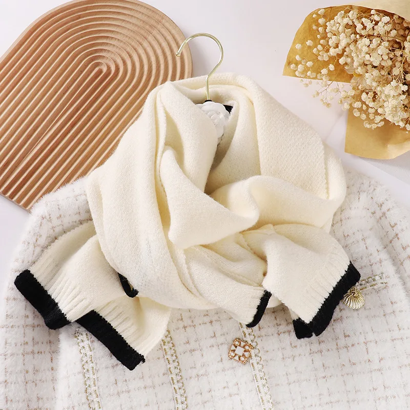

New Winter Scarf Solid Knitted Neckerchief for Women Skinny Warm Pockets Foulard Luxury Bufanda Designer Scarves Echarpe 2022